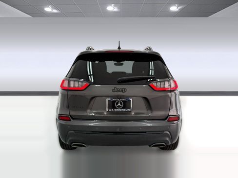 Used 2019 Jeep Cherokee High Altitude AWD/4WD image 9