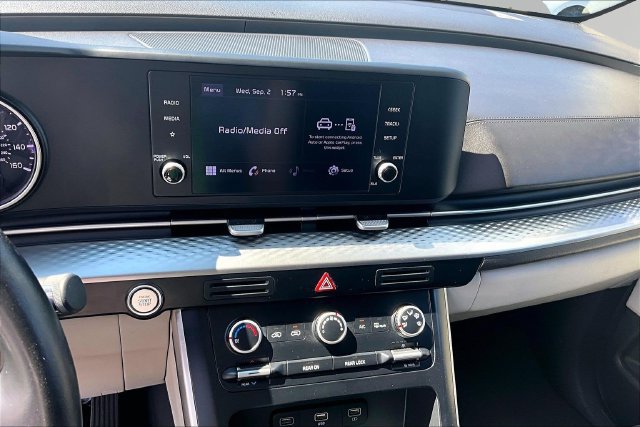 Used 2022 Kia Carnival LX FWD image 6