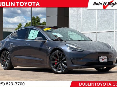 Used 2018 Tesla Model 3 Long Range AWD/4WD image 1