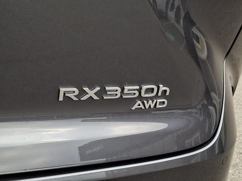 Used 2025 Lexus RX 350 w/ Convenience Package AWD/4WD image 30