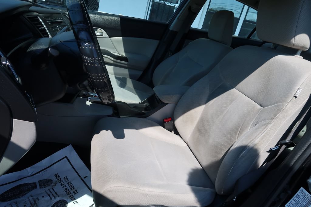 Used 2013 Honda Civic LX image 5
