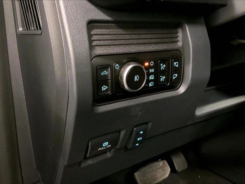 New 2026 Ford F250 Lariat w/ Black Appearance Package AWD/4WD image 18