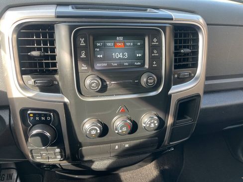 Used 2016 RAM 1500 Classic SLT AWD/4WD image 23