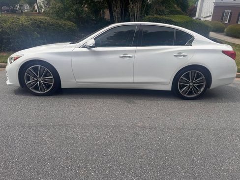 Used 2017 INFINITI Q50 Sport image 4