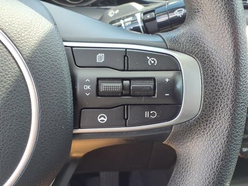 Used 2023 Kia K5 LXS FWD image 17