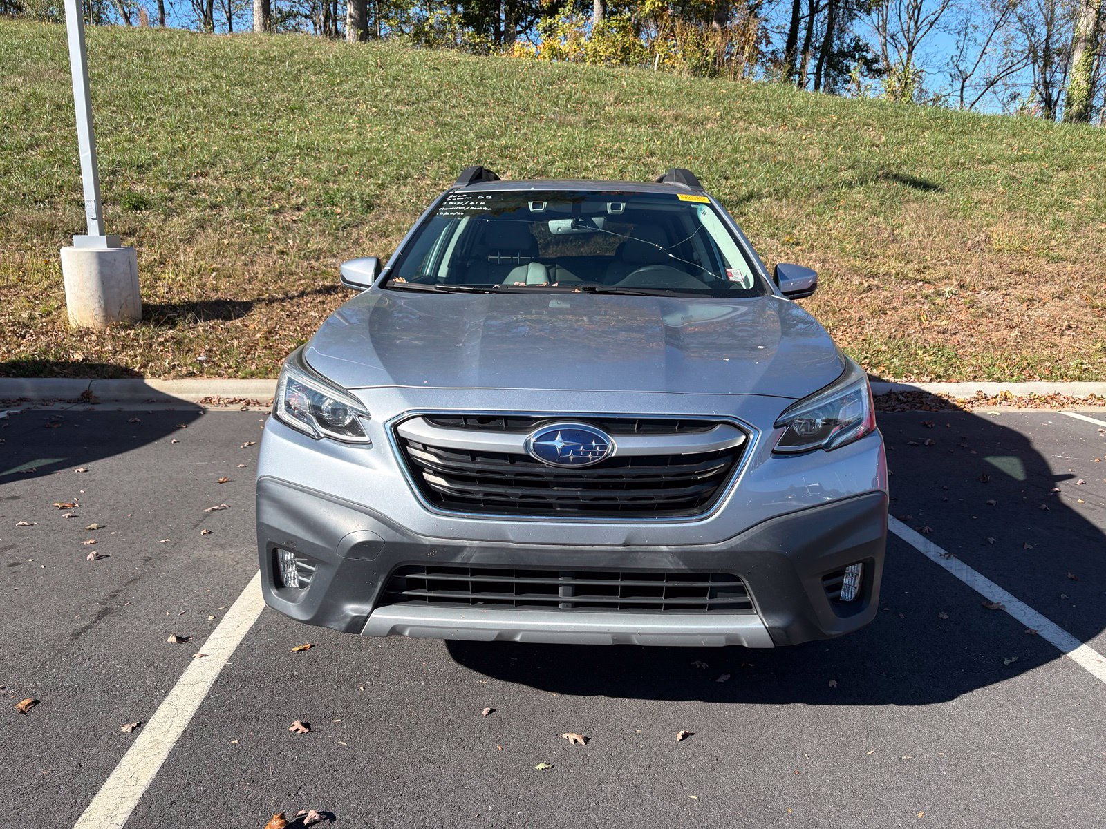 Used 2020 Subaru Outback Limited w/ Popular Package #2 AWD/4WD image 2