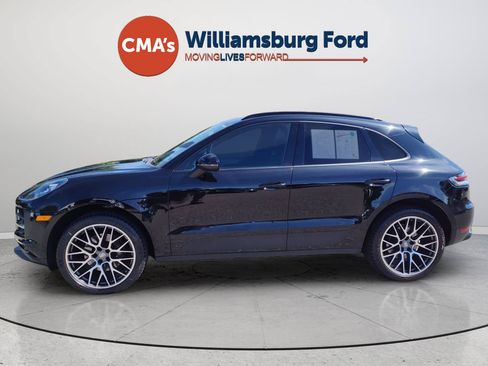 Used 2020 Porsche Macan AWD/4WD image 2