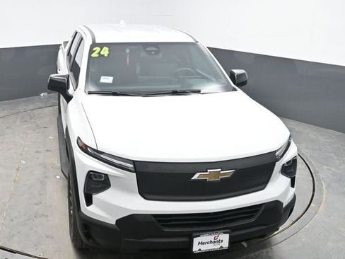 Used 2024 Chevrolet Silverado EV W/T image 26