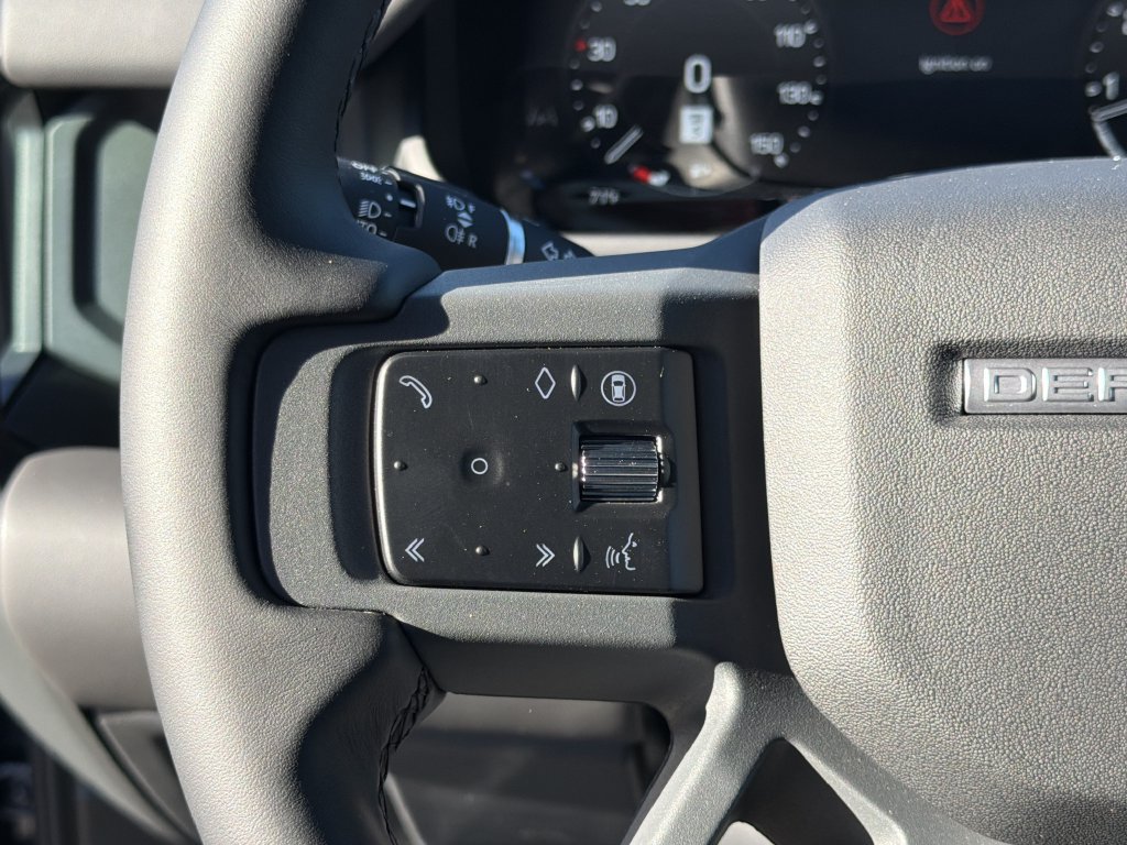 New 2026 Land Rover Defender 110 S AWD/4WD image 22