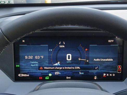 New 2027 Chevrolet Bolt RS FWD image 8