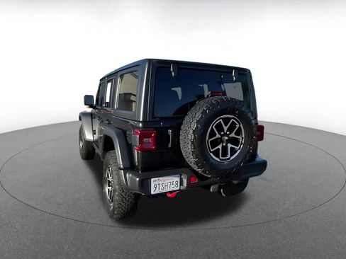 Used 2025 Jeep Wrangler Rubicon image 14