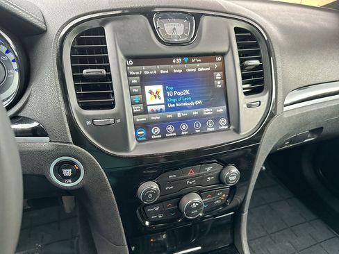 Used 2023 Chrysler 300 S image 16