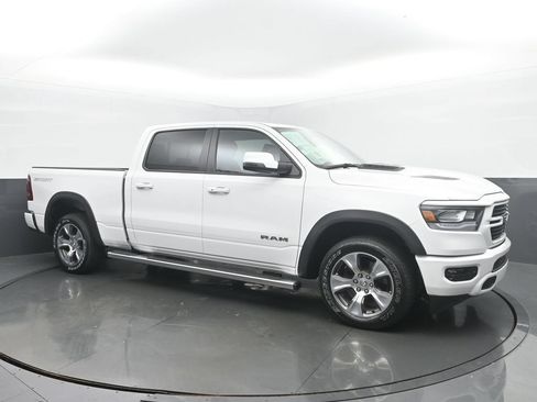Used 2023 RAM 1500 Laramie AWD/4WD image 7