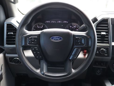 Used 2022 Ford F350 XLT w/ XLT Value Package AWD/4WD image 18