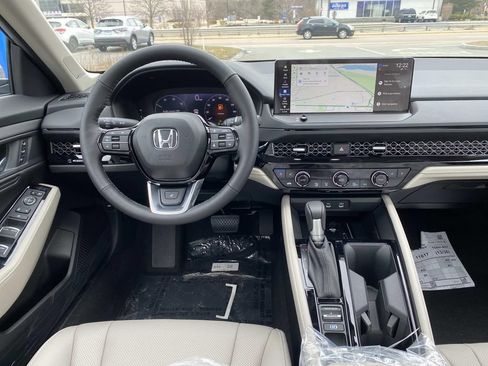 New 2026 Honda Accord Touring image 8
