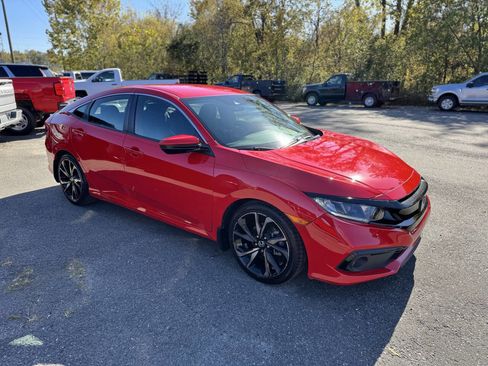 Used 2019 Honda Civic Sport image 8
