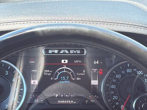 Used 2021 RAM 1500 Laramie AWD/4WD image 20