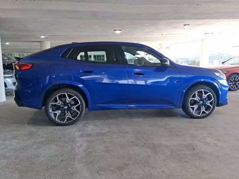 Used 2025 BMW X2 M35i image 5