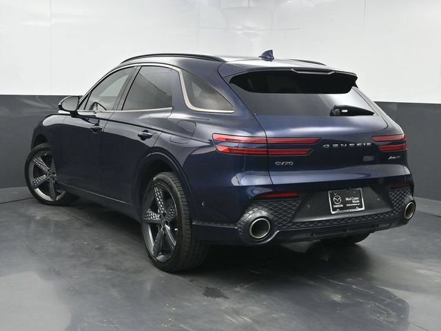 Used 2022 Genesis GV70 3.5T Sport w/ Sport Prestige Package AWD/4WD image 4