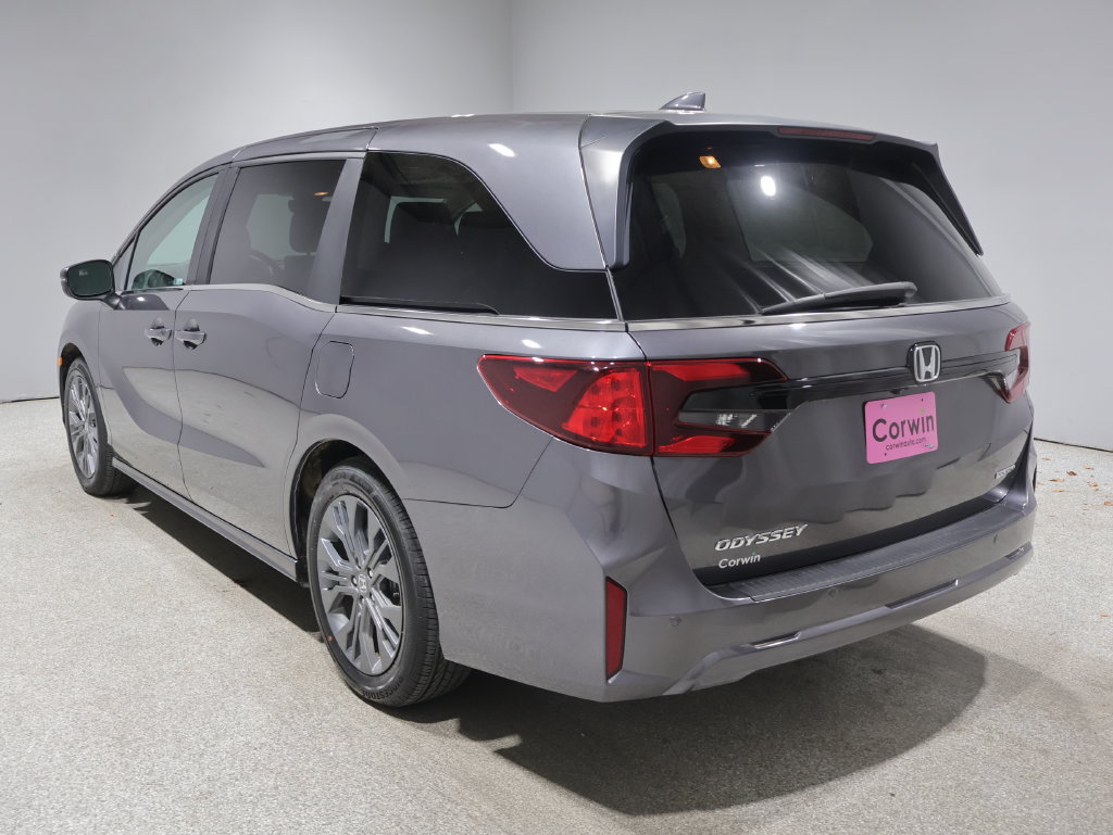 Used 2026 Honda Odyssey Touring image 5