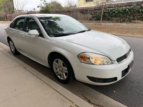 Used 2011 Chevrolet Impala LT image 9