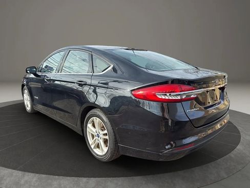 Used 2018 Ford Fusion SE image 7
