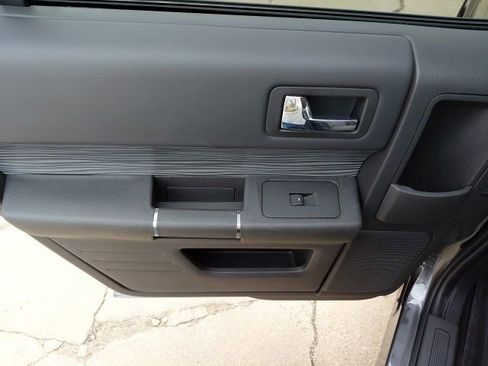 Used 2018 Ford Flex SEL w/ Equipment Group 202A image 29