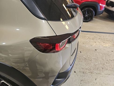New 2026 MAZDA CX-50 Meridian Edition w/ Weather Package AWD/4WD image 36