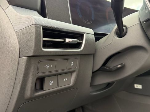 Used 2025 Hyundai Sonata SEL FWD image 26