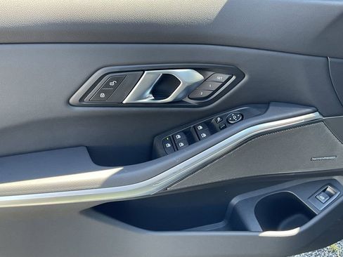 New 2026 BMW 330i Sedan w/ M Sport Package RWD image 16