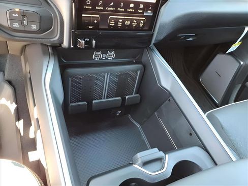 New 2026 RAM 2500 Laramie image 19