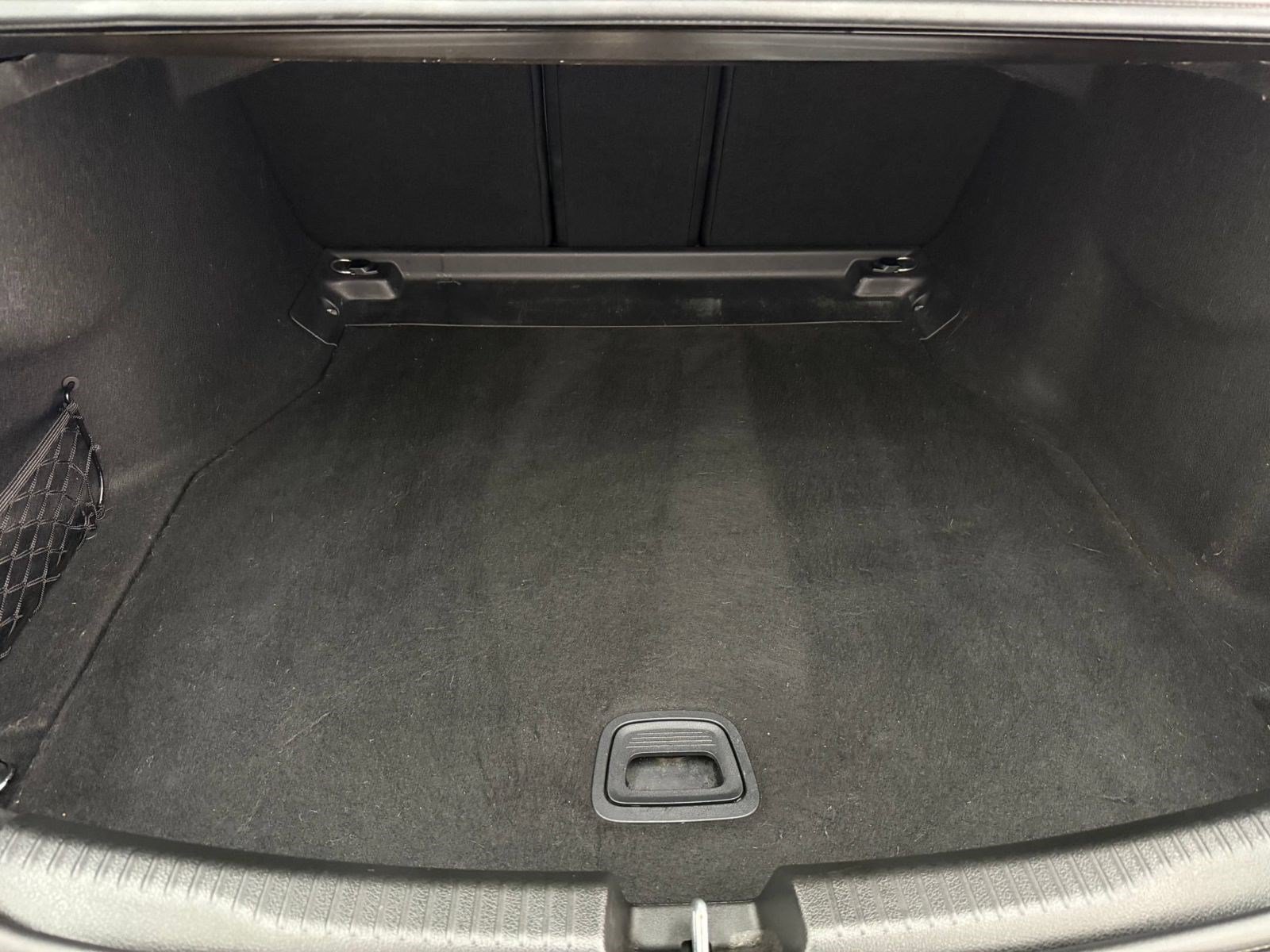Used 2023 Mercedes-Benz C 300 Sedan image 22