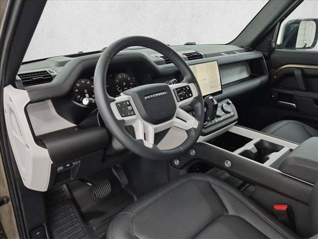 Certified 2025 Land Rover Defender 110 S AWD/4WD image 10