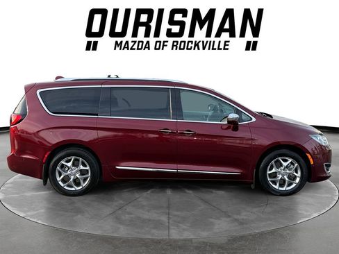 Used 2018 Chrysler Pacifica Limited w/ Advanced Safetytec Group image 7