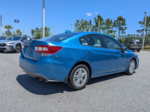 Used 2018 Subaru Impreza 2.0i Premium image 4
