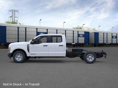 New 2026 Ford F350 XL RWD image 3
