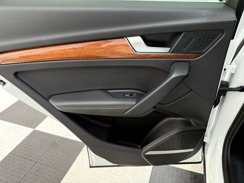 Used 2023 Audi Q5 2.0T Premium Plus image 18