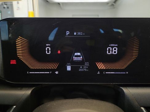 Used 2025 Kia K4 LXS image 23