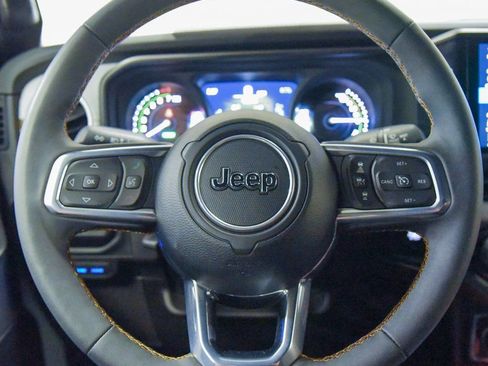 Used 2024 Jeep Wrangler Sahara 4xe w/ Technology Group image 28