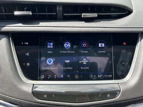 Used 2023 Cadillac XT5 Premium Luxury w/ Technology Package AWD/4WD image 22