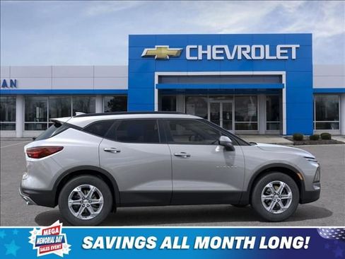 New 2026 Chevrolet Blazer LT w/ Convenience Package FWD image 5
