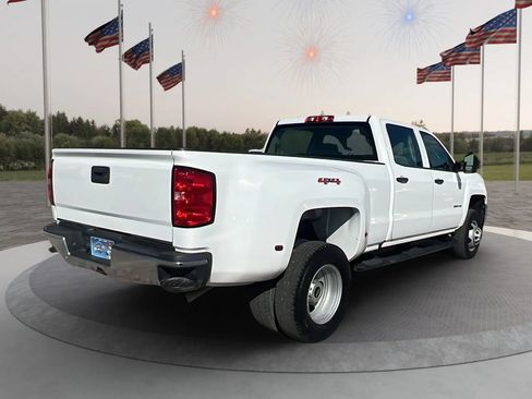 Used 2017 Chevrolet Silverado 3500 W/T AWD/4WD image 7