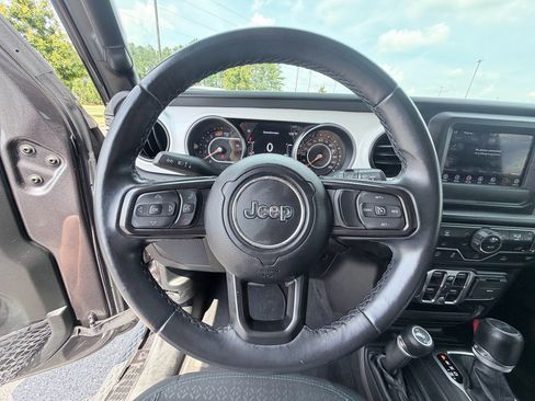Used 2021 Jeep Wrangler Unlimited Sport AWD/4WD image 13