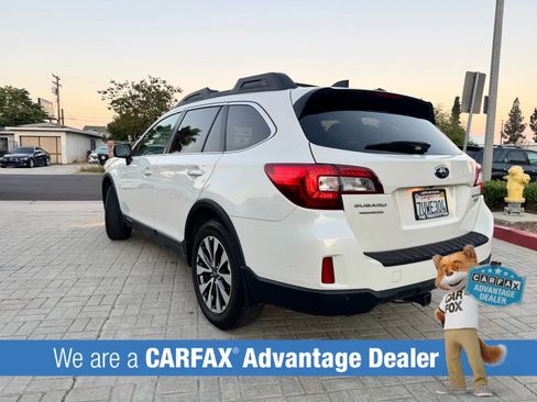 Used 2017 Subaru Outback 2.5i Limited image 4