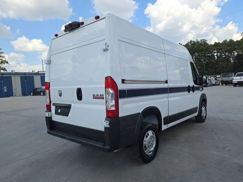 Used 2017 RAM ProMaster 1500 w/ Interior Convenience Group image 16
