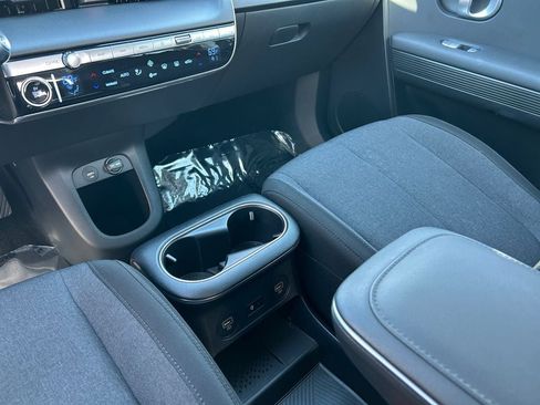 Used 2024 Hyundai Ioniq 5 SEL image 18