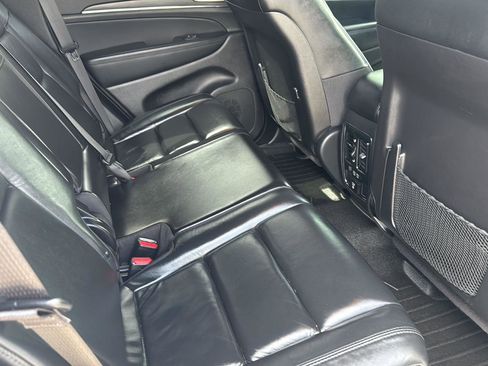 Used 2021 Jeep Grand Cherokee Limited image 13