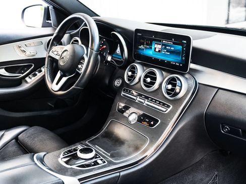 Used 2019 Mercedes-Benz C 300 Sedan w/ Premium Package image 26