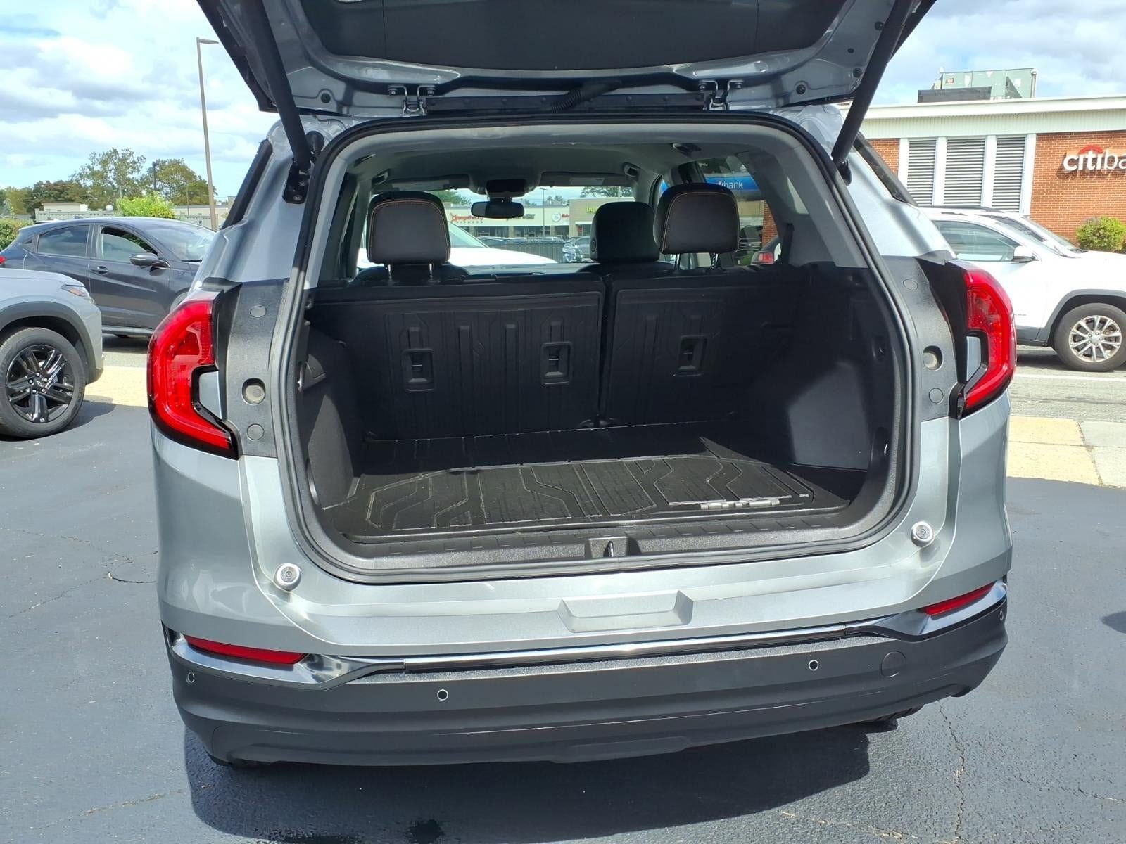 Used 2024 GMC Terrain AT4 w/ LPO, Floor Liner Package AWD/4WD image 14