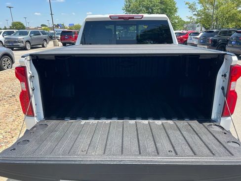 Used 2022 Chevrolet Silverado 1500 LTZ w/ LTZ Premium Package AWD/4WD image 29